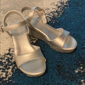 Heels size 3 to a four